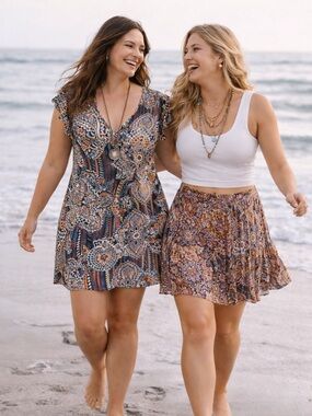 Lily Boho Sleeveless Paisley V-Neck Tunic in Orange, Black & Cream